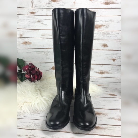 NWOB Frye Melissa Button Back Zip Boots - Picture 2 of 8